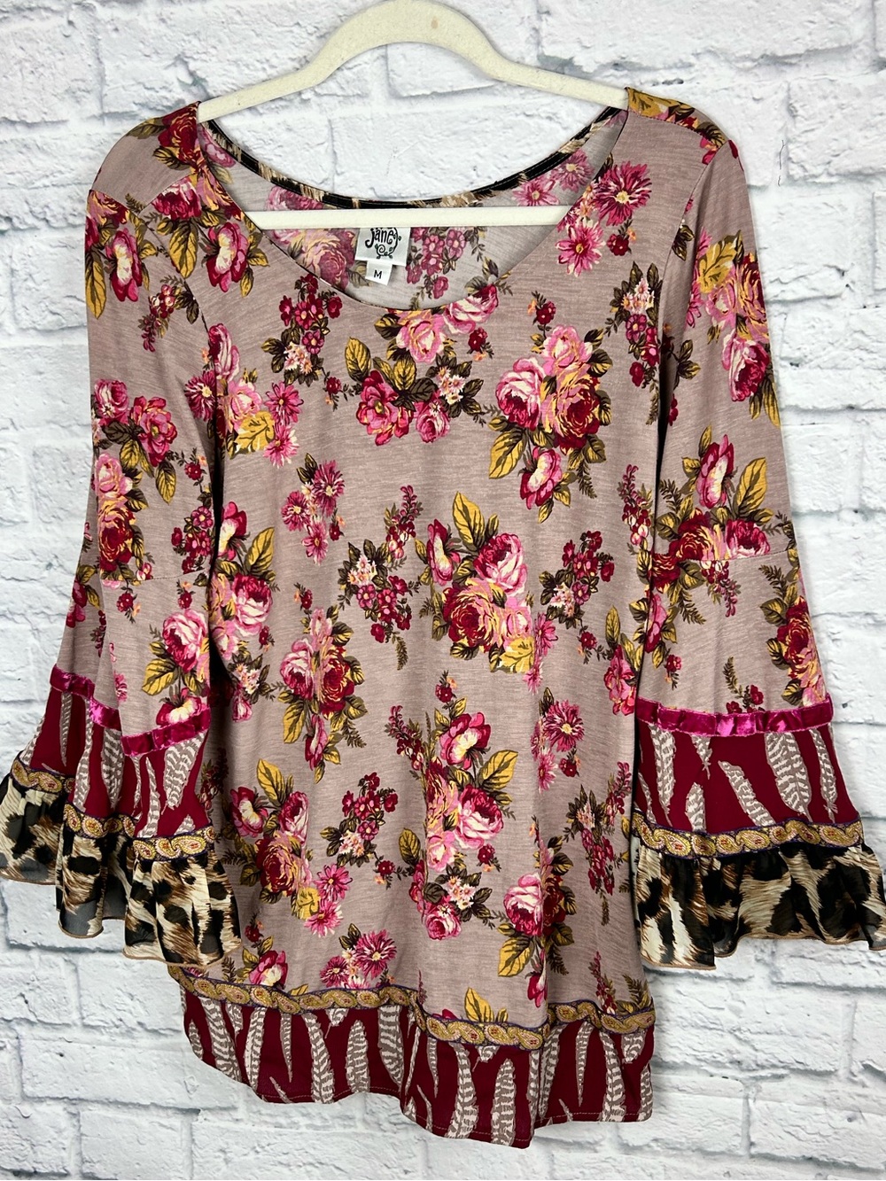 Ivy Jane M Floral Boho Bell Sleeve Tunic Top Mixed Print Ruffle Made USA